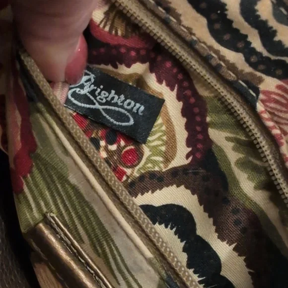 Brighton Crossbody Bag Purse Mila's Heart Antique Metallic Gold Pebble Leather - Picture 10 of 15